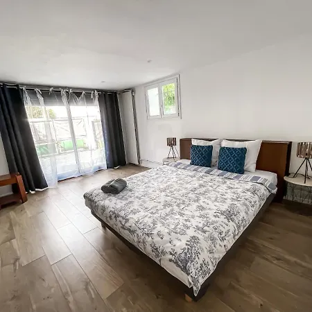 Charmante Maison- Grand Paris Holiday home *